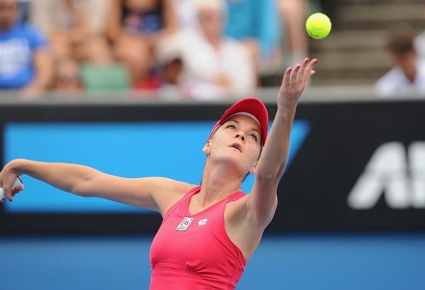 Agnieszka Radwańska wystąpi w 1/8 finału wielkoszlemowego Australian Open. W piątek polska tenisistka pokonała Galinę Woskobojewą z Kazachstanu 6:2, 6:2