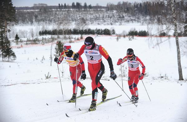 Justyna Kowalczyk była druga w biegu łączonym na 15 km Pucharu Świata w Rybińsku i objęła prowadzenie w klasyfikacji generalnej. Wygrała Norweżka Therese Johaug