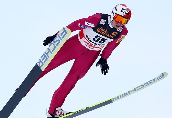 PŚ: Kamil Stoch wygrał w Predazzo! Kamil Stoch wygrał w niedzielę konkurs Pucharu Świata w skokach narciarskich we włoskim Predazzo. Drugi był Gregor Schlierenzauer, a trzeci Anders Bardal Fot. Grzegorz Momot