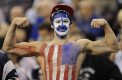 New York Giants pokonali w Indianapolis New England Patriots 21:17 w 46. edycji Super Bowl. W przerwie meczu wystąpiła Królowa Pop - Madonna