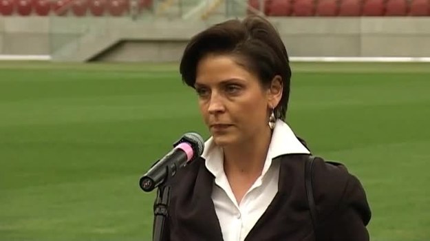Wszystko idzie zgodnie z planem, do dopracowania pozostały jedynie szczegóły - powiedziała minister sportu i turystki, Joanna Mucha, która wraz z szefem UEFA i prezesem PZPN pojawiła się na Stadionie Narodowym w Warszawie.
