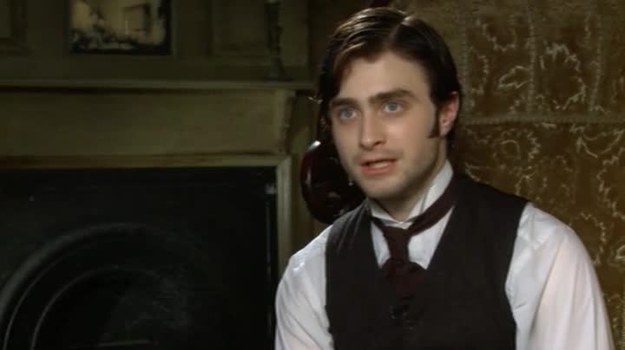 W filmie "Kobieta w czerni" Daniel Radcliffe mierzy się z siłami nadprzyrodzonymi. Oto, co o filmie mówi sam aktor, dla którego jest to pierwsza kinowa rola po rozstaniu z Harrym Potterem.