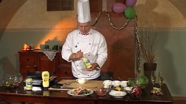 Mistrz Kuchni, Zbigniew Kurleto przygotowuje pyszną sałatkę Newada z dodatkiem bekonu i kalmarów.