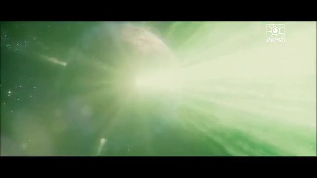 "Green Lantern" to zrealizowana z niezwykłym rozmachem ekranizacja bestsellerowej, liczącej sobie już ponad 70 lat, serii komiksowej. Obraz, w którym główną rolę zagrał Ryan Reynolds zadebiutował na płytach Blu-ray 3D, Blu-ray i DVD.