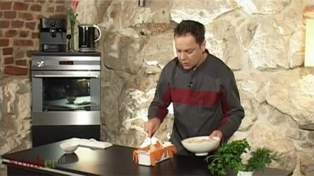 W kolejnym odcinku programu "Kulinarne fajerwerki" dowiecie się, jak przygotować domowy pasztet z drobiu i warzyw.