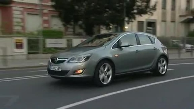 Opel zaprezentował oficjalnie nową, czwartą już generację astry. Samochód ten będzie produkowany m.in. w Polsce.