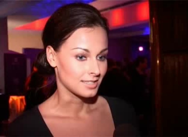 Katarzyna Borowicz, Miss Polonia 2004 wspierała Fundację Spełnionych Marzeń, biorąc udział w pokazie "Dzieci Dzieciom".