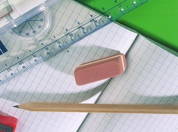 Matura 2010: Rozwiązania zadań z matematyki - p. podstawowy /poboczem.pl