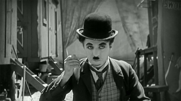 Tego wydarzenia nie można przegapić! Ukazał się właśnie zwiastun zapowiadający premiery jedenastu filmów Charliego Chaplina, które wkrótce pojawią się na ekranach polskich kin w nowej, doskonalszej, jak przystało na XXI wiek - cyfrowej jakości obrazu i dźwięku.