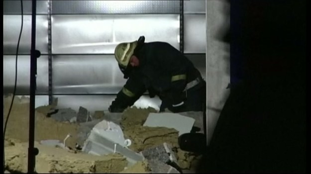 Do 18 wzrosła liczba ofiar śmiertelnych po zawaleniu się dachu supermarketu w Rydze. Około 30 osób odniosło obrażenia. Pod gruzami budynku wciąż może znajdować się kilkudziesięciu poszkodowanych. Ratownicy walczą z czasem...
