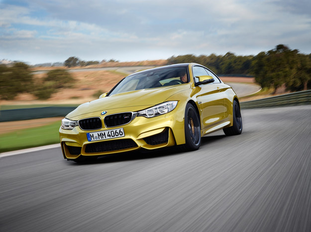 BMW M4 to najmocniejsza odmiana nowego coupe BMW, czyli serii 4. Samochód jest napędzany rzędowym sześciocylindrowym silnikiem  Twin Power Turbo o mocy 431 KM.