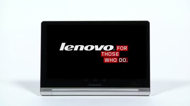 W dzisiejszych czasach trudno wyróżnić się na rynku tabletów – w zalewie podobnych do siebie nowości, tylko najbardziej innowacyjne firmy mogą stworzyć coś od razu rzucającego się w oczy. Takim urządzeniem jest Yoga Tablet firmy Lenovo – jedyny na rynku tablet, którego można używać aż na trzy sposoby.