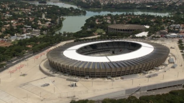 Belo Horizonte to licząca blisko 2,5 miliona mieszkańców metropolia w południowo-wschodniej części Brazylii. Tutejszy stadion piłkarski – wpisane na listę zabytków Estadio Mineirao – po przebudowie zyskał pojemność 58 259 miejsc. Na dachu odnowionego stadionu  zlokalizowano elektrownię słoneczną o mocy 1,4 MW, która będzie zaopatrywać w energię całą okolicę. Podczas tegorocznego mundialu zostanie tu rozegrany między innymi jeden z meczów półfinałowych. 