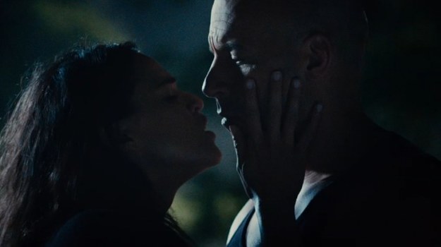 W siódmej części filmu ekipa Toretto będzie musiała stanąć do walki z szukającym zemsty Ianem (Jason Statham), bratem Owena Shawa, którego mieli nieprzyjemność poznać w szóstej części.