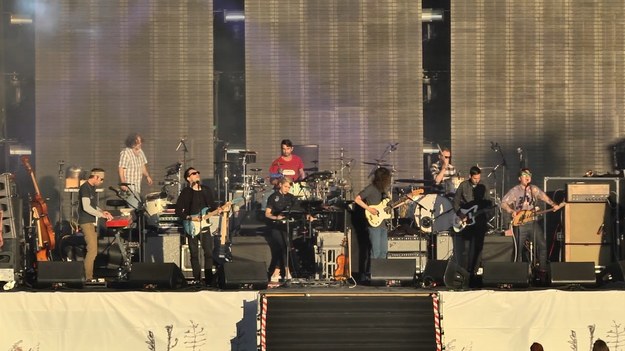 Fragment koncertu Modest Mouse podczas Open'er Festival 2015