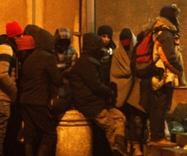 Media: Policja utrzymuje w tajemnicy informacje nt. przestępstw uchodźców 