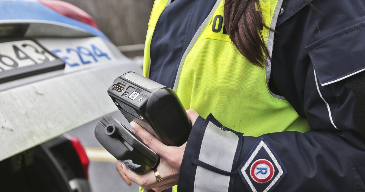 Kompletnie Pijany Prowadzi Autobus Z Dzie Mi Motoryzacja W Interia Pl