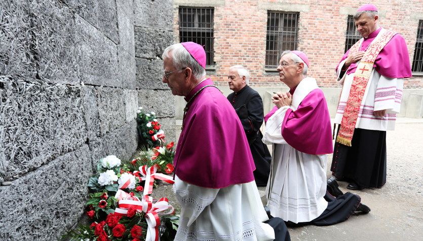 Abp J Draszewski Kto Nienawidzi Swego Brata Jest Ju Zab Jc