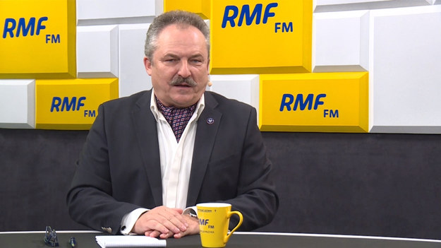 Marek Jakubiak, gość Porannej Rozmowy RMF FM komentuje sprawę "taśm Kaczyńskiego". Jego zdaniem nie ma tu afery, a Jarosław Kaczyński wykazał się roztropnością.
