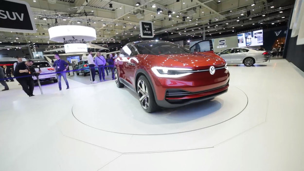 Do 2028 roku grupa Volkswagen zaprezentuje blisko 70 nowych elektrycznych modeli samochodów. Aby to osiągnąć, do 2023 roku koncern zainwestuje 30 miliardów euro. Efekty widoczne są już dzisiaj. W maju rusza sprzedaż pierwszego elektrycznego auta z rodziny ID.