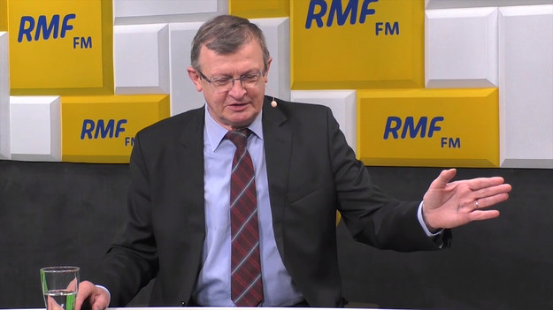 Tadeusz Cymański tłumaczył się w trakcie Porannej rozmowy w RMF FM dlaczego PiS nie wprowadził jeszcze ustawy o jawności majątków ministrów i premiera. - Nie wszystko na raz, to też zmienimy - mówił polityk Prawa i Sprawiedliwości.