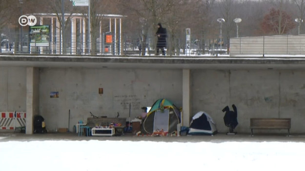 Nietypowa akcji w Berlinie. Hotelarze udostępniają miejsca noclegowe bezdomnym. Skąd pomysł na takie przedsięwzięcie?
