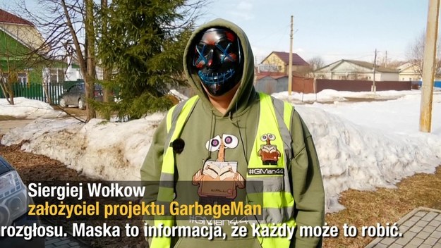 Siergiej Wołkow zakłada maskę, bierze worek i rusza w miasto. Rosyjski przedsiębiorca, w wolnych chwilach, przeistacza się w Garbagemana, nieustraszonego pogromcę śmieci.