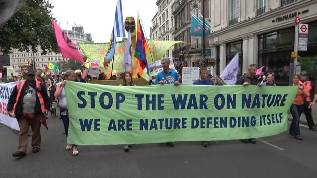 Ruch ekologiczny Extinction Rebellion urządził demonstrację w centrum Londynu. Akcja odbyła się w ramach dwutygodniowej kampanii protestów przeciwko zmianom klimatu.