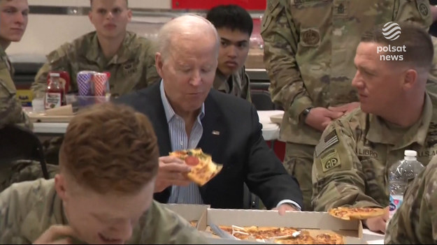 Reklama jak marzenie, bo nie dość, że za darmo, to jeszcze od amerykańskiego prezydenta. Joe Biden, podczas wizyty w Rzeszowie Jasionce, skosztował pizzy którą amerykańscy żołnierze zamawiają z lokalnej pizzerii. Tym sposobem w Głogowie Małopolskim, zaczął się ten amerykański sen.Materiał dla "Wydarzeń" przygotowała Magdalena Hykawy.