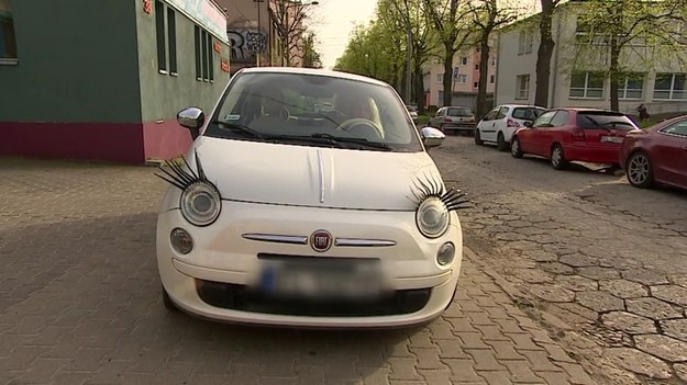 Pani Monika z Łodzi wydala 28,5 tys. zł na Fiata 500, którego od trzech lat nie może zarejestrować. Wszystko wskazuje na to, że padła ofiarą oszustwa i sprzedano jej samochód zajęty przez komornika. Jak to możliwe?