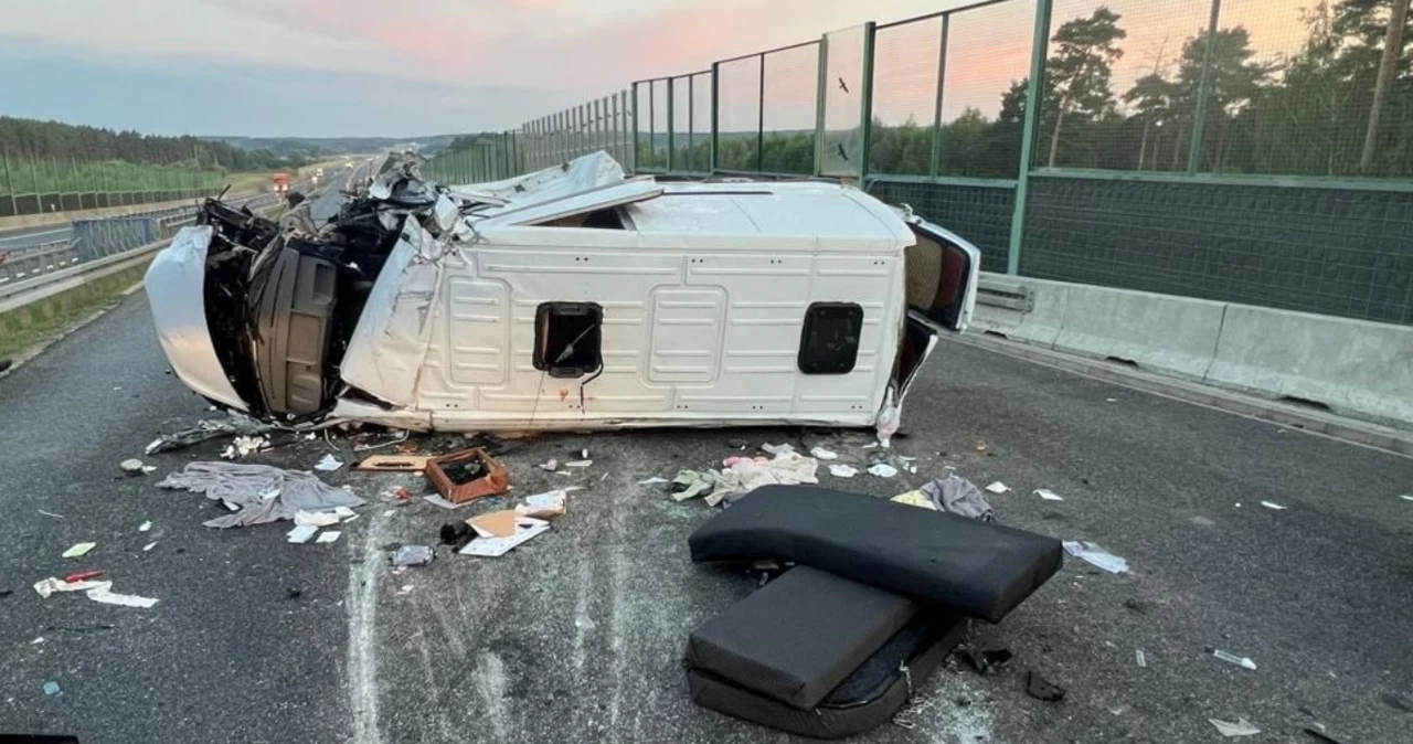 Świebodzin Akcja na autostradzie A2 Dziewięć osób poszkodowanych