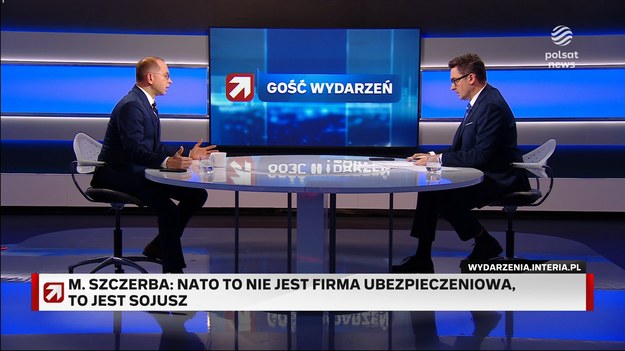 Michał Szczerba, europoseł KO, skomentował zwycięstwo Donalda Trumpa w wyborach prezydenckich w USA. - Donald Trump niestety jest nadal wielką niewiadomą. Również te decyzje, które ogłasza w ostatnich godzinach (...) pokazują, że oprze się na jednym nurcie w Partii Republikańskiej, czyli na ruchu Make America Great Again - zauważył. - To są ludzie, którzy są luźno związani z Partią Republikańską, to bardziej osoby lojalne wobec Donalda Trumpa jako polityka, a nie wobec ruchu, który ma swoją długą tradycję. Ruchu, który jest też spadkobiercą tego, co tworzył dla Partii Republikańskiej Ronald Reagan, John McCain i inni politycy, którzy zawsze byli zwolennikiem tego, żeby USA zawsze były aktywne i stały na straży demokracji, wolności i pokoju - podkreślił Szczerba.