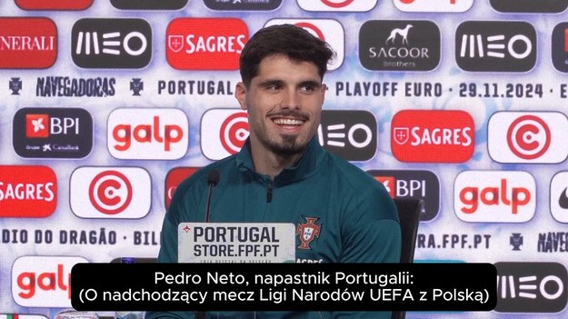 Portugalia narzuciła tempo w Grupie A1 Ligi Narodów UEFA, odnosząc trzy zwycięstwa w czterech meczach. Selecao szybko otrząsnęło się po rozczarowującym odpadnięciu z Euro 2024.

W piątek drużyna zmierzy się z Polską na Estadio do Dragão w Porto. Aby zapewnić sobie awans do ćwierćfinału, potrzebują zaledwie jednego punktu.

Bramki Bernardo Silvy, Cristiano Ronaldo oraz samobójczy gol Jana Bednarka sprawiły, że Portugalia pokonała Polskę 3:1 w meczu Ligi Narodów, który odbył się 12 października w Warszawie. Jedyną bramkę dla Polski zdobył Piotr Zieliński.

Cristiano Ronaldo, gwiazda futbolu, jest w doskonałej formie. Strzelił już dwa gole – przeciwko Chorwacji i Szkocji, w tym 900. bramkę w seniorskiej piłce nożnej.