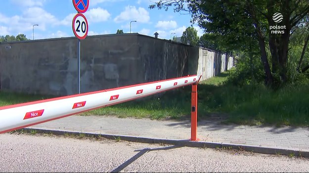 Oburzenie wśród szczecińskich działkowców. Spółdzielnia mieszkaniowa zamknęła główną drogę dojazdową do ogródków, tłumacząc decyzję podrzucaniem śmieci. Teraz właściciele działek boją się utrudnień w dostępie do swoich posesji. Dla ''Wydarzeń'' Mateusz Kopyłowicz.