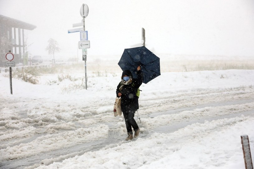 Pot Ne Burze I Ulewy We W Oszech Zgin O Pi Os B Pogoda W Interia Pl