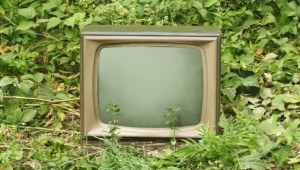 100 tys. abonentów telewizji mniej w Hiszpanii