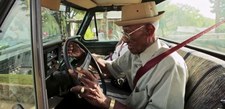 110-latek za kierownicą. Najstarszy weteran wojenny świata