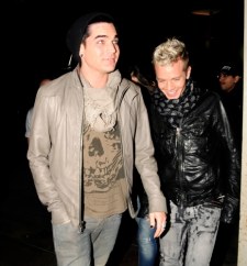 Adam Lambert pokazał faceta
