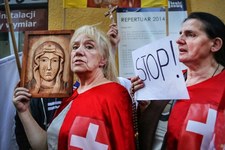Aktor wyrzucony za krytykę "Golgoty Picnic"