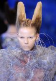 Alexander McQueen - detale - wiosna-lato 2010