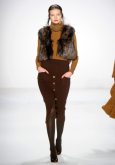 Allude