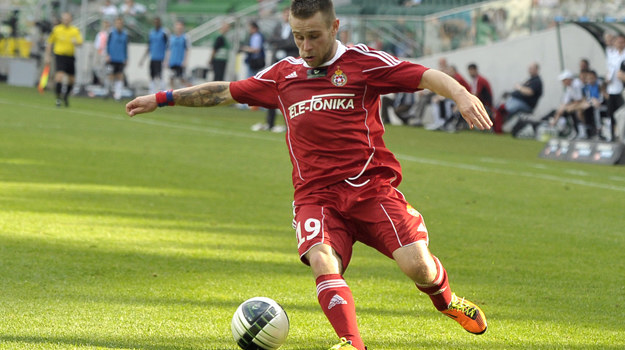 Wisła Kraków cudownie awansowała Napastnik Wisły Kraków, Patryk Małecki /AKPA