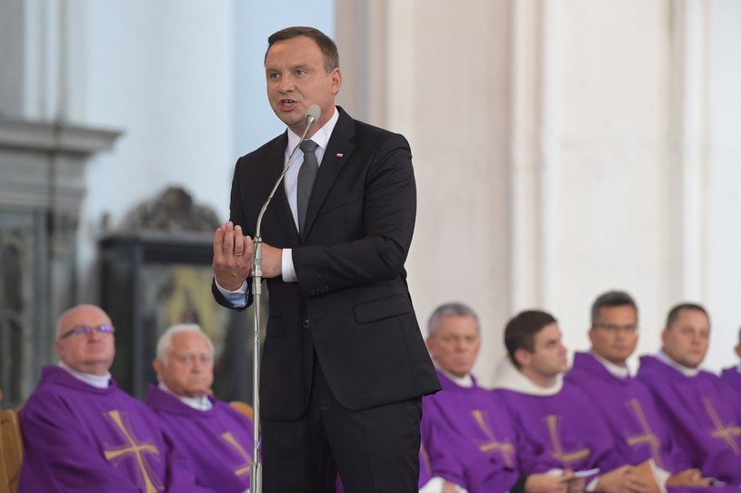 Andrzej Duda w Bazylice Mariackiej /Adam Warżawa /PAP