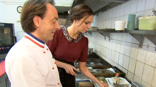 O czym się mówi? Anna Wendzikowska odwiedziła restaurację Bistro de Paris / /TVN