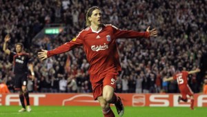 Bank ratuje The Reds