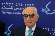 Były prezydent Szimon Peres w szpitalu po udarze mózgu