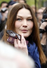 Carla Bruni czy Valerie Trierweiler?