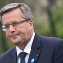 CBOS: Badani o prezydencie - sympatyczny, budzi respekt, przystojny