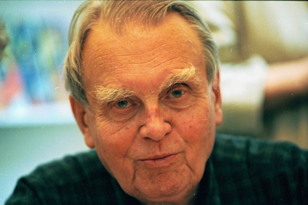 http://i.iplsc.com/czeslaw-milosz-fot-wojciech-druszcz/0005UU01KWWSB6X8-C116-F4.jpg