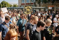 Drezno: Demonstracja poparcia dla uchodźców